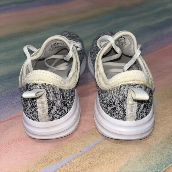 APL Athletic Propulsion Labs Techloom Phantom Womens Size 7 Gray Running Shoes - Picture 6 of 9